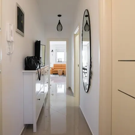 Apartment Jela & Niko *