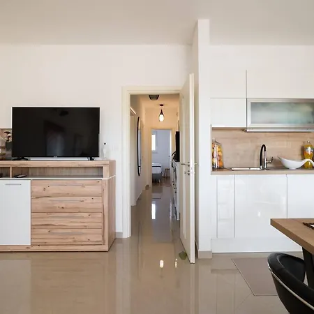 Apartment Jela & Niko Fazana